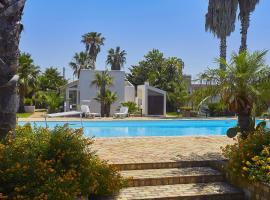 Фотография гостиницы: Lush Villa with Private Swimming Pool in Marsala Sicily