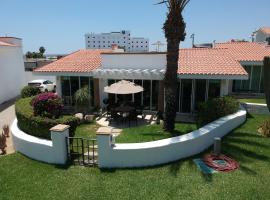 A picture of the hotel: Cabo Cottage Villa Neptuno Charming Villa in Cabo Quiet View Ocean Community