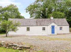 A picture of the hotel: The Old White Cottage