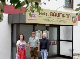 ホテル写真: Hotel - Restaurant Baumann