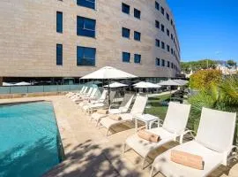 Hotel Maydrit Airport