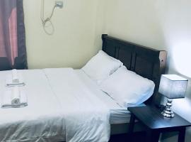 Hotel Photo: CASA TIPICA at AZALEA PLACE, GORORDO AVENUE, CEBU CITY