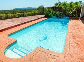 Sundaze Riverside House - Colchester - 5km from Elephant Park, hotel v destinaci Colchester