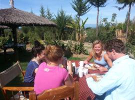 The Great Circle Lodge、ナニュキのホテル