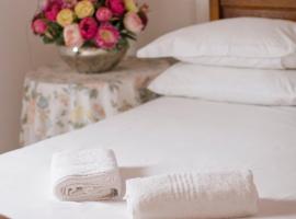 Camdeboo Cottages, hotell sihtkohas Graaff-Reinet