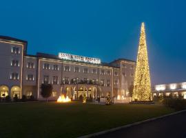 萨沃亚摄政酒店，位于博洛尼亚的酒店