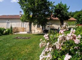 Hotel foto: Chez "hygge en périgord" - villa ''Maeltri'' et gîte ''Intimité'' avec piscine et SPA