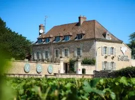 Castel de Très Girard - Hotel & Restaurant - Teritoria