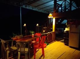 Srey Leap Homestay, hotell i Banlung