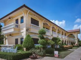 Park & Pool Resort