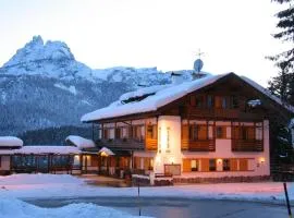 Hotel Piccolo Pocol, hotel sa Cortina dʼAmpezzo