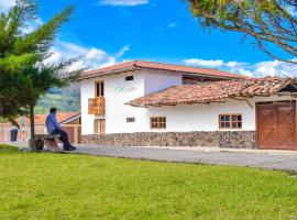 YUMBILLA ECO LODGE, hotel v destinaci Cuispes