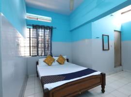 Hotel Photo: SPOT ON 61437 Bhandarkar Tourist Home SPOT