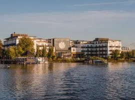 Resort Mark Brandenburg & Fontane Therme, hotel a Neuruppin