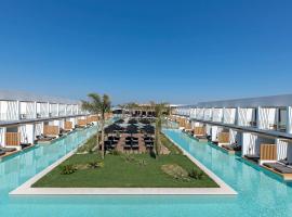 D' Andrea Lagoon All Suites - Adults Only, hotel a Marmári