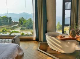 Twelve Manor Xiangdian Yuanyang Rice Terraces Retreat, hótel í Yuanyang