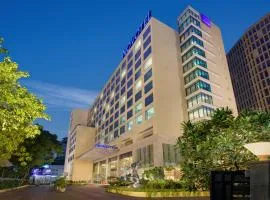 Novotel Ahmedabad, отель в Ахмадабаде