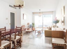 Hotel Foto: Beautiful apartment with terrace near the beach