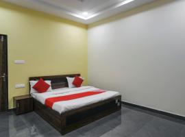 Hotel fotografie: SPOT ON 49307 Shahnai Garden