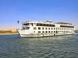 酒店照片: Jaz Crown Jubilee Nile Cruise - Every Thursday from Luxor for 07 & 04 Nights - Every MondayFrom Aswan for 03 Nights