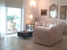 Fotos de Hotel: Luxury Apartment ! Sea view!!!