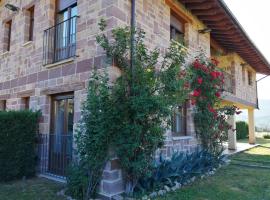 Hotel foto: Casa rural LLOSA Planta PRIMERA y Planta BAJA