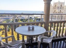 Foto di Hotel: Sleep Inn & Terrace with sea view