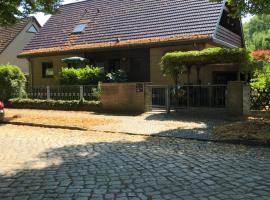 Hotel Photo: Stadtnahe Unterkunft im Grünen