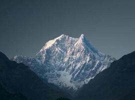 होटल की एक तस्वीर: Blessing-Guest House