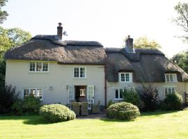 Hotel fotoğraf: River Cottage at Athelhampton House