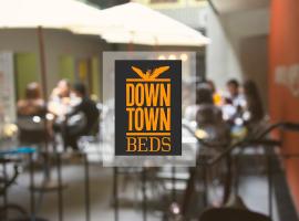Fotos de Hotel: Downtown Beds