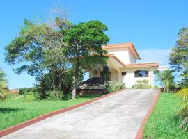 Hotel foto: 2bedroom entire house, amazing views, gated community (super safe)