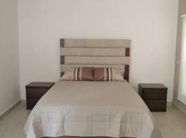 KIA - PESQUERIA - AEROPUERTO MONTERREY a, hotel em Monterrey