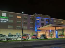 Hotel fotoğraf: Holiday Inn Express & Suites - Fort Wayne North, an IHG Hotel