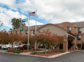 Holiday Inn Express Hotel & Suites Canton by IHG