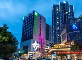 成都新都智选假日酒店