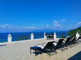 Manarra Sea View Resort