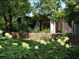 Hotel Photo: Petit Logis Inn