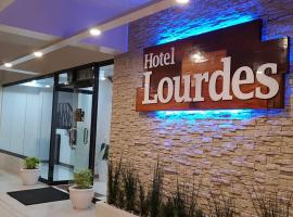 Hotel fotografie: Hotel Lourdes