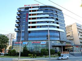 Hotel Ricas, hotel in Sliven