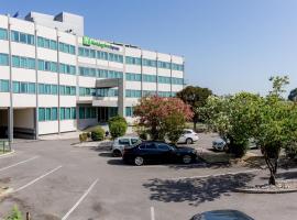 Фотографія готелю: Holiday Inn Express Lisbon Airport, an IHG Hotel