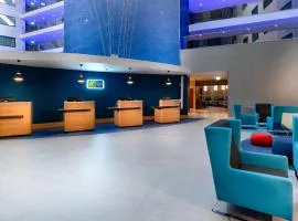 Holiday Inn Express - London Heathrow T4 by IHG