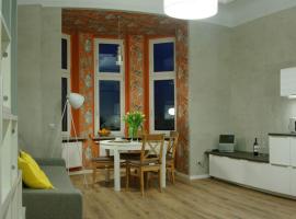 A picture of the hotel: Orange Apartment right in the city center