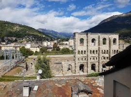 Hotel Photo: Aosta con Vista - appartamento in centro