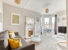 Hotel Photo: Bright West End Glasgow Apartment