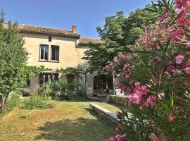 A picture of the hotel: Le Clos de l'Apparent