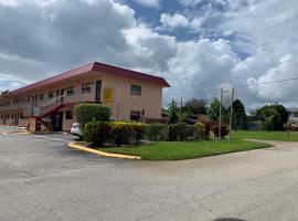 Hotel Photo: Golden Sands Inn