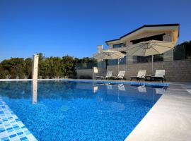 Villa Infinity, khách sạn ở Šmrika