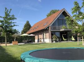 Hotel Photo: Luxurious Holiday Home in Zwevegem with Sauna