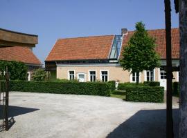 Loft ça suffit, Eddy!, Hotel in Zingem
